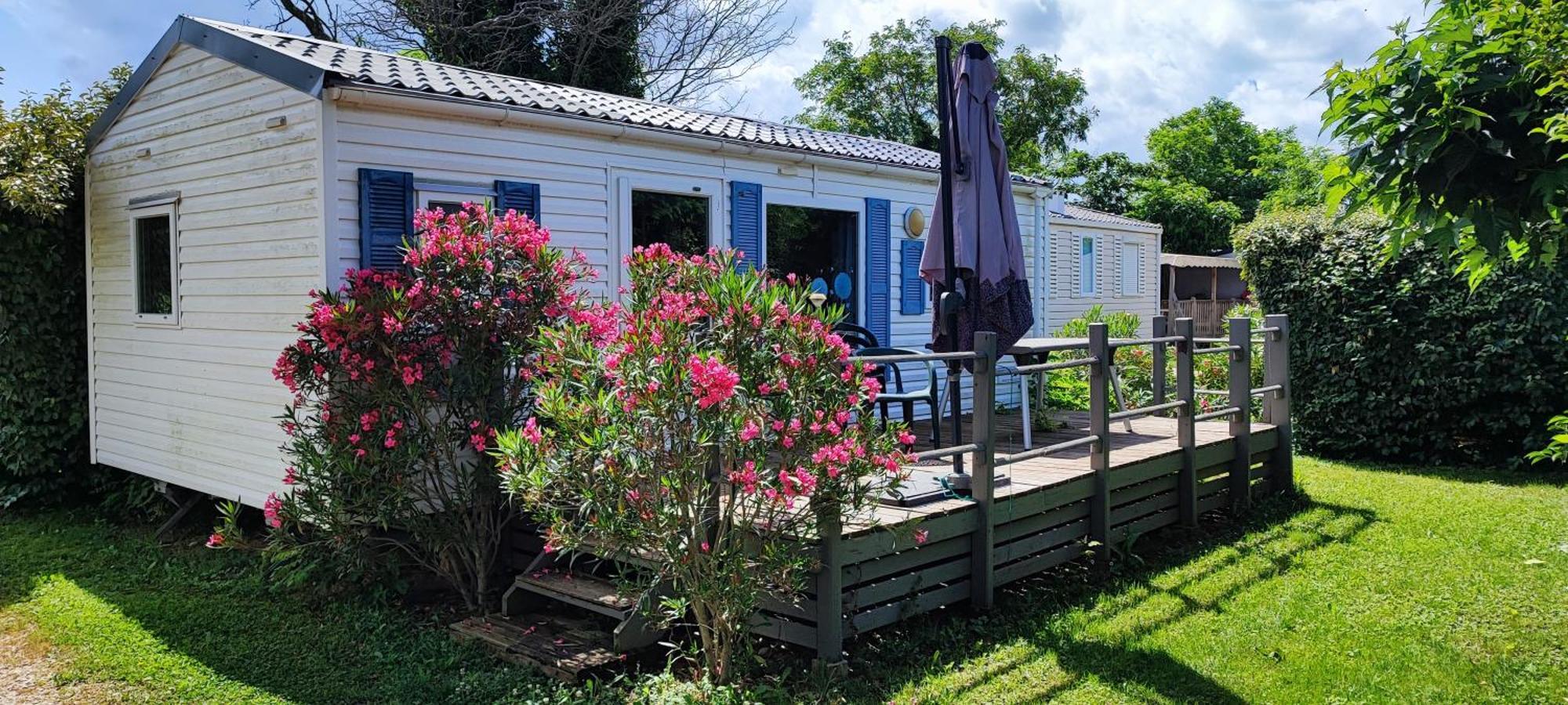 Camping Carrefour De L'Ardeche Saint-Remeze 외부 사진
